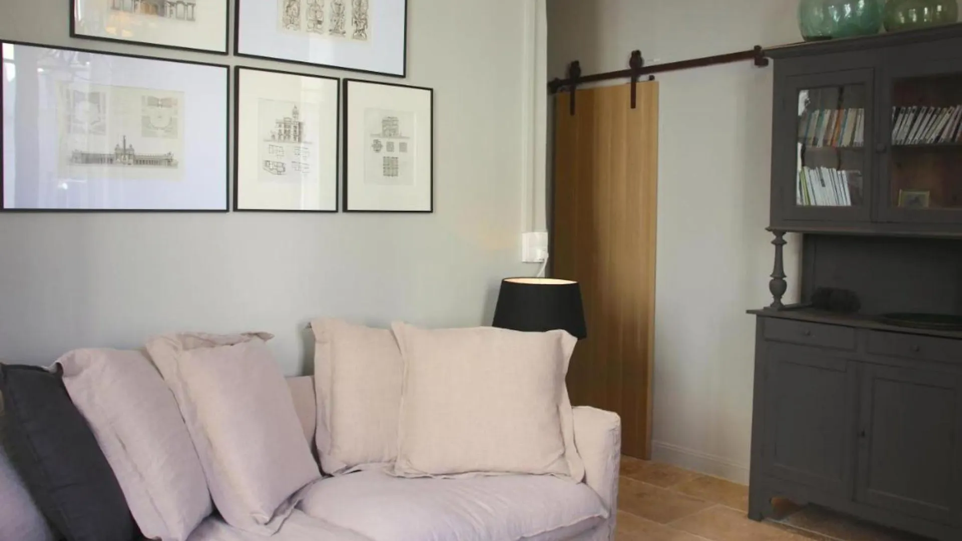 Les Cachettes Apartment Avignon